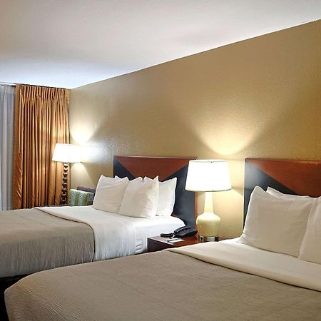 Quality Inn Kennedy Space Center Titusville Exteriör bild