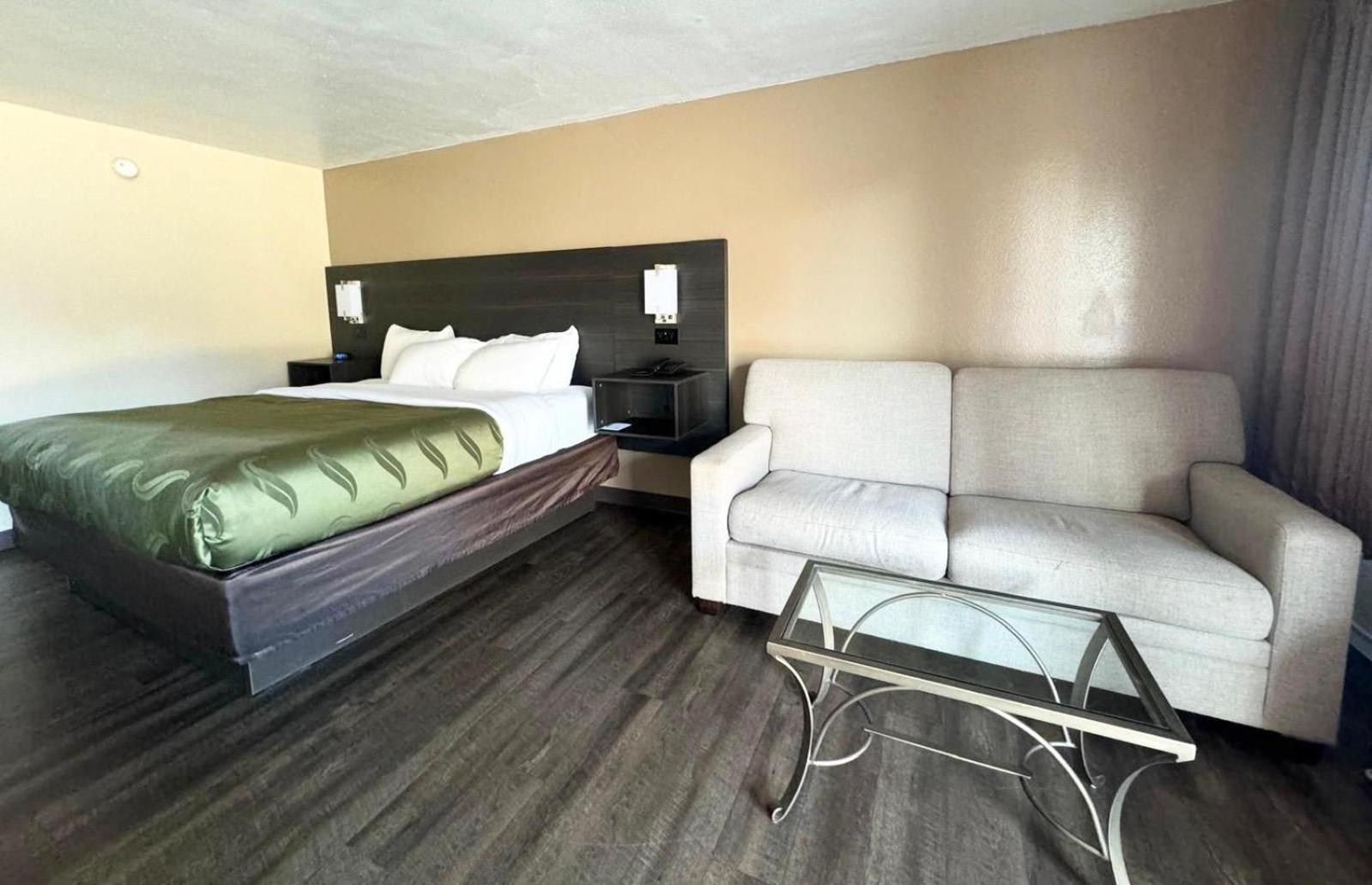 Quality Inn Kennedy Space Center Titusville Rum bild