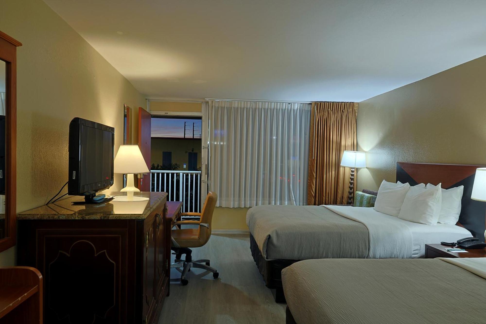 Quality Inn Kennedy Space Center Titusville Exteriör bild